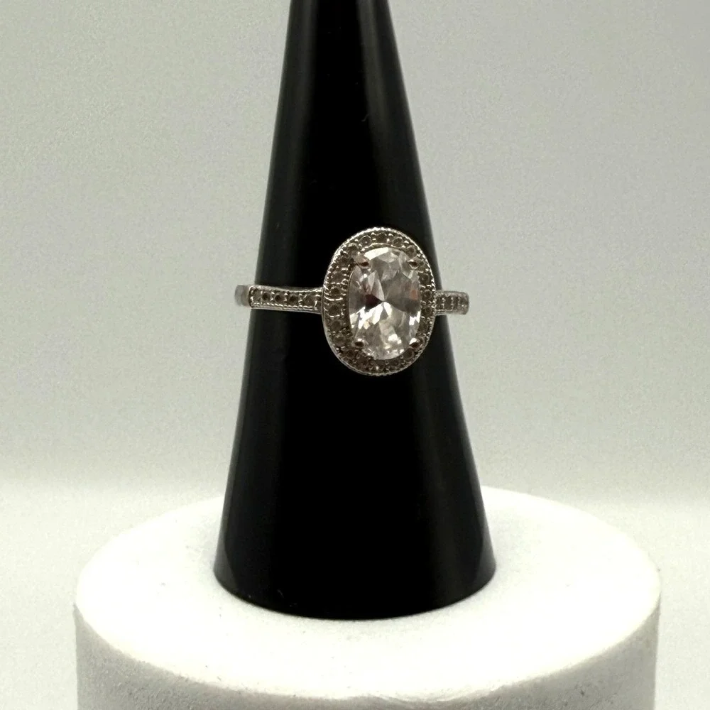 IBB CN Oval Halo Ring Silver Tone Clear Stone Pavé Band Size 7
